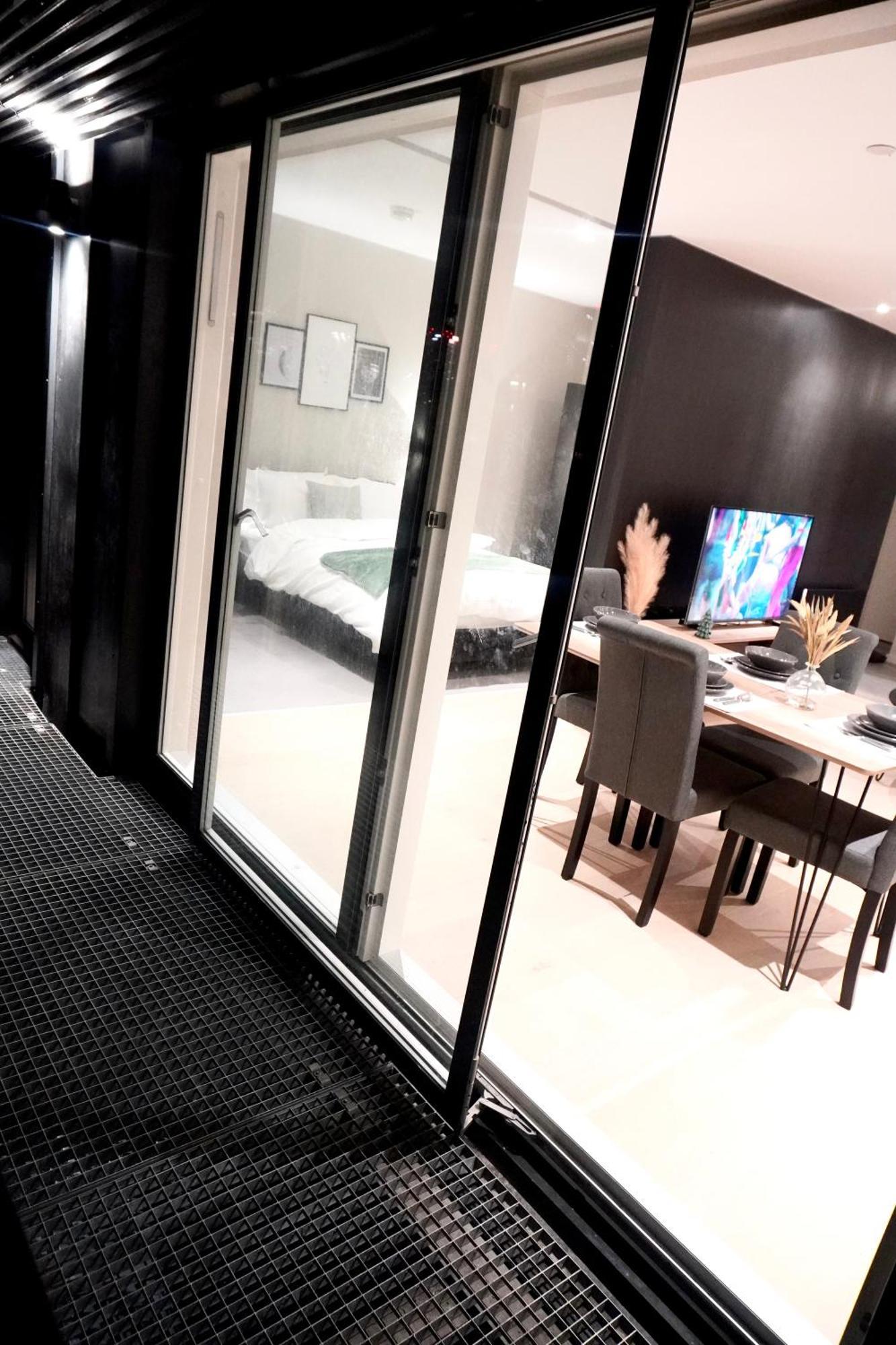 Central Manchester Luxury 2 Bed Apartment With Balcony Buitenkant foto