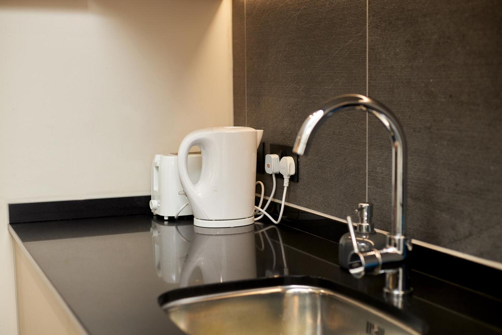 Central Manchester Luxury 2 Bed Apartment With Balcony Buitenkant foto