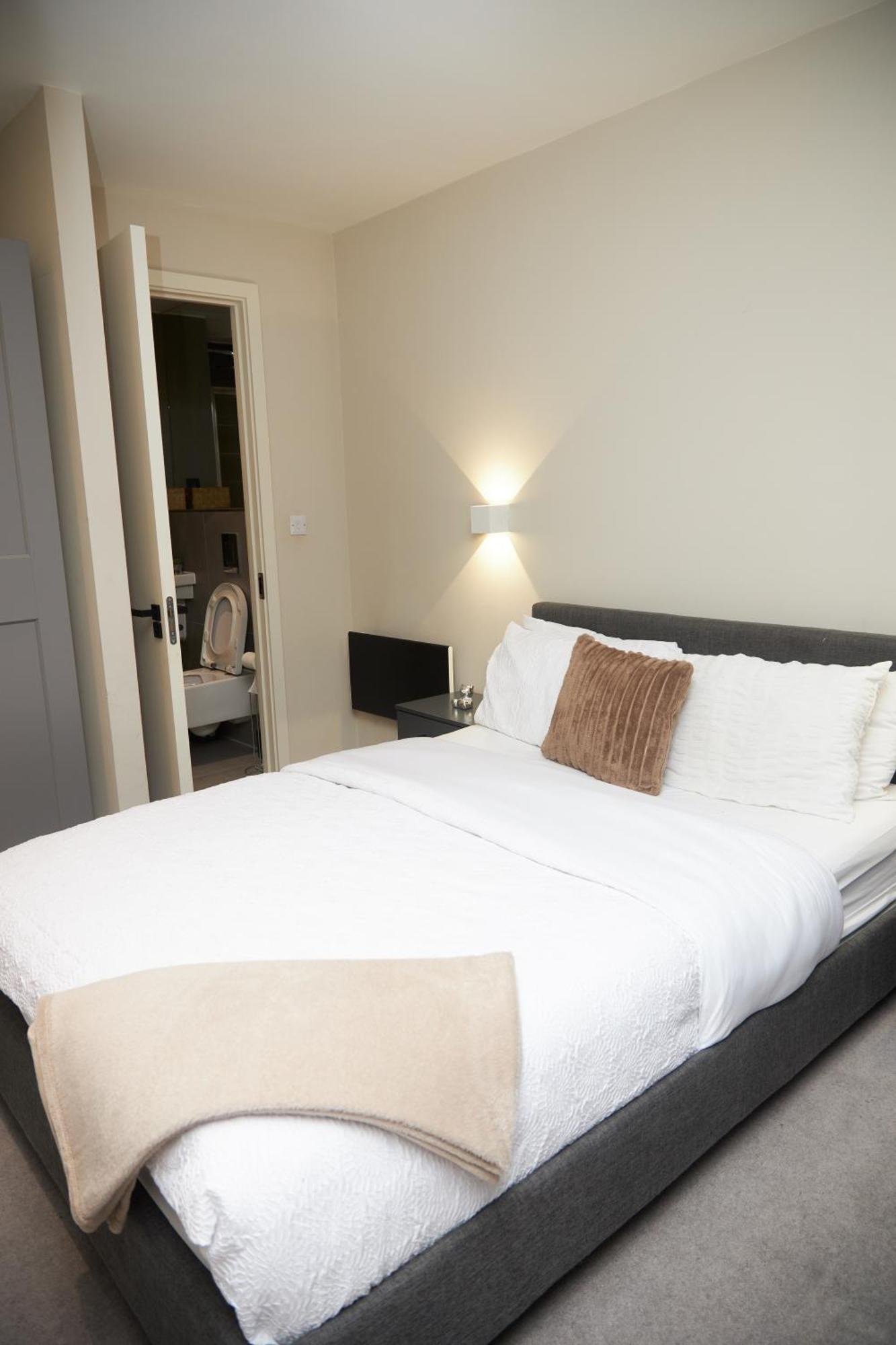 Central Manchester Luxury 2 Bed Apartment With Balcony Buitenkant foto